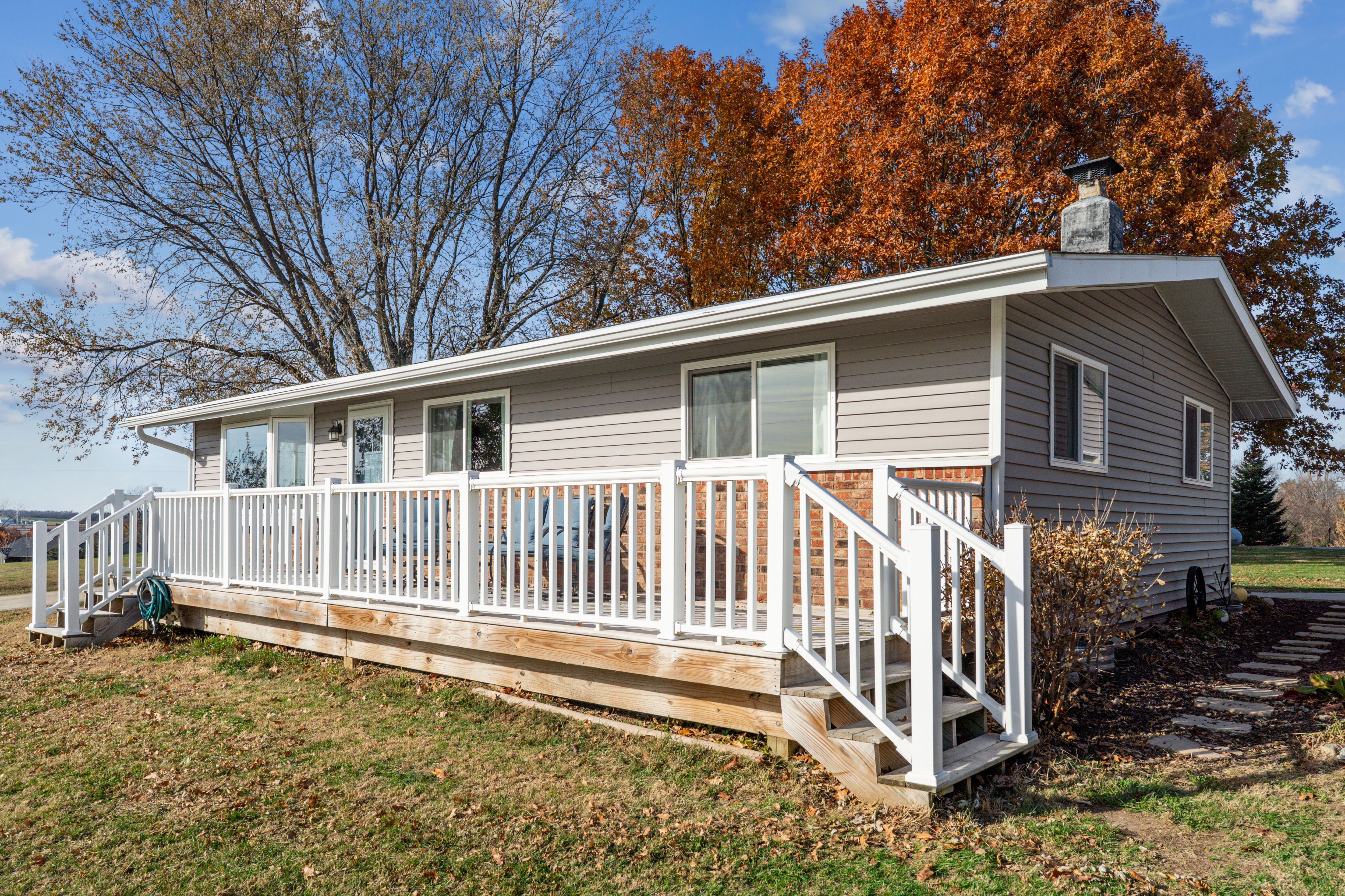 Listing Photo: 24-170 16437 173rd Ave